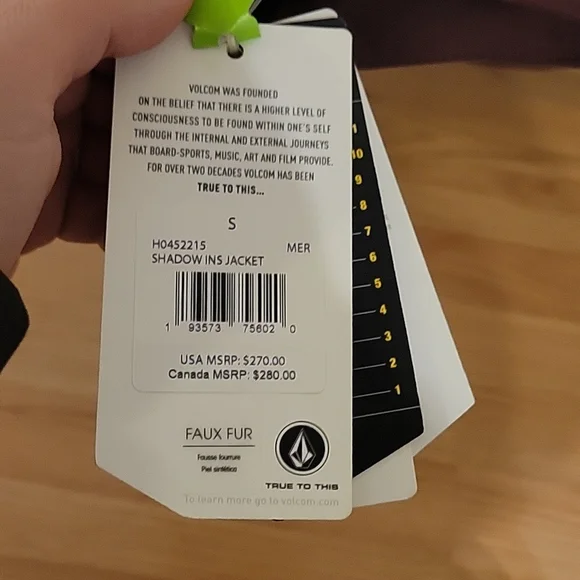 Volcom winter jacket - Picture 4 of 10